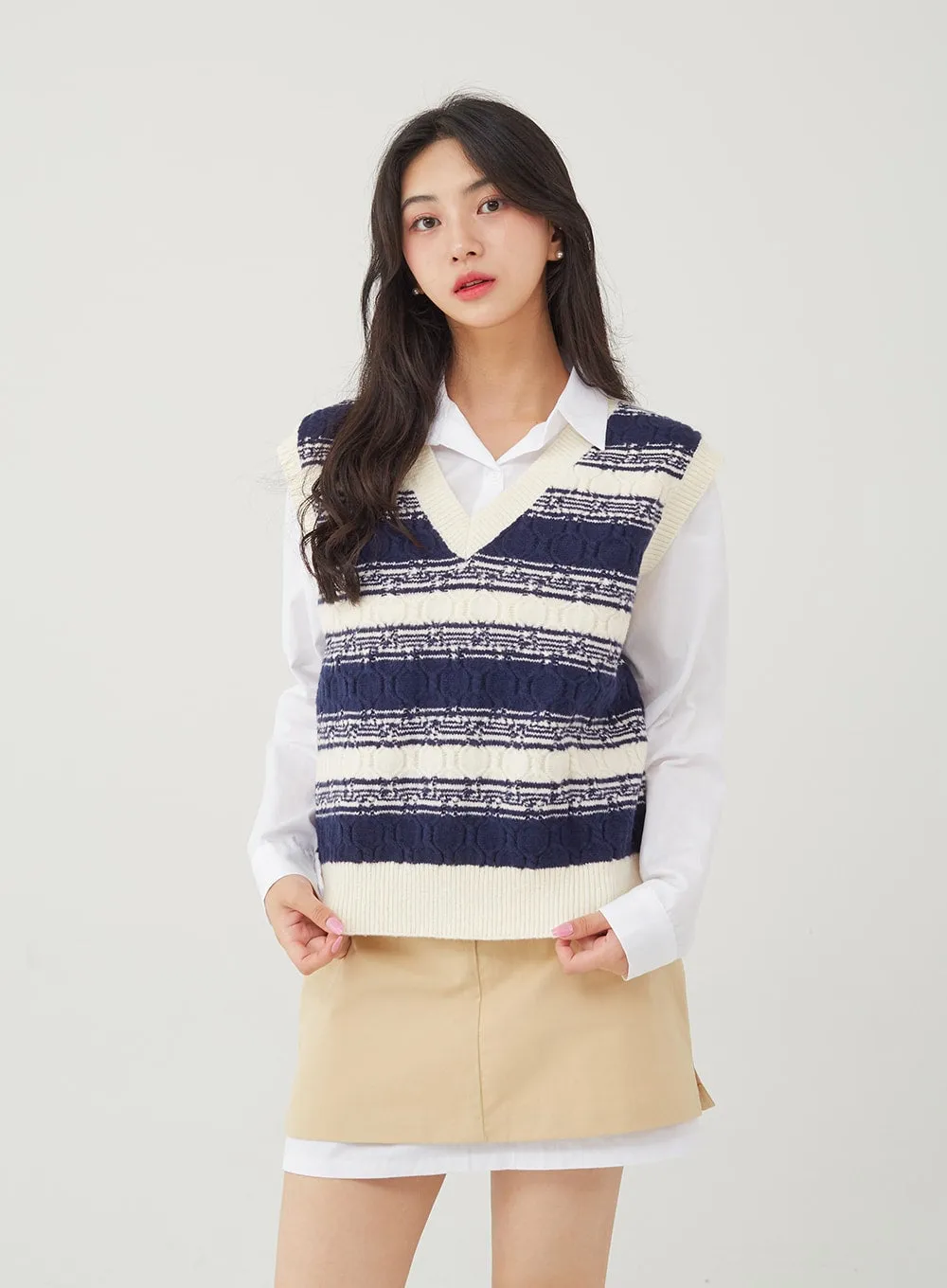 Basic Tone Down Color Crop Shirt BG23